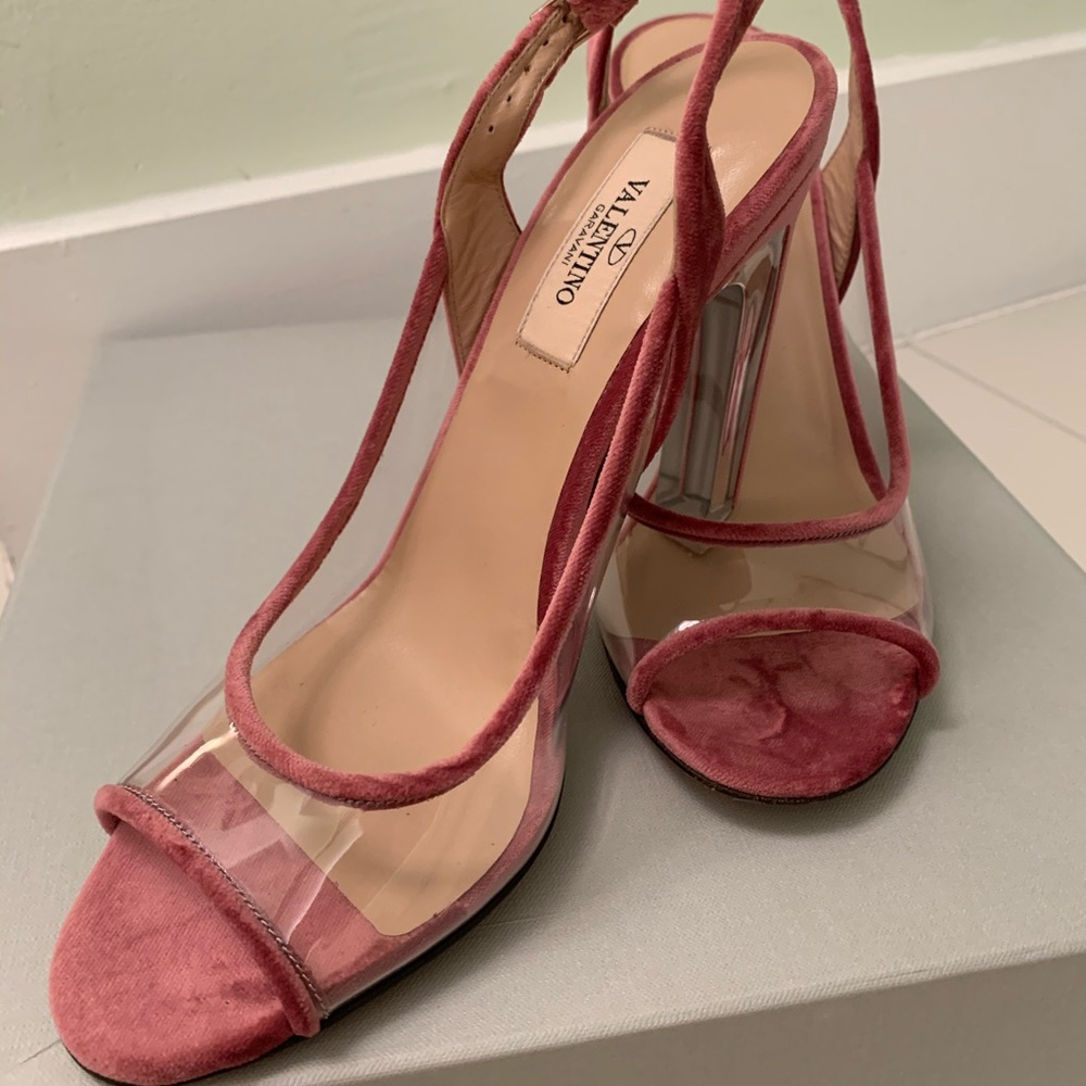 New Valentino Sandals, 37